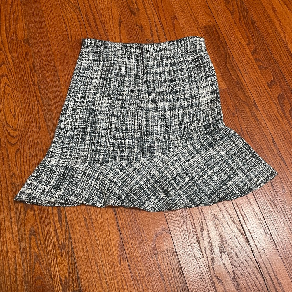 Knit mini skirt